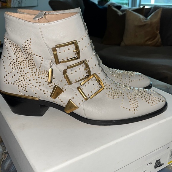 IMMACULATE Chloe Susanna Short Studded Boots Sz 37.5 - Picture 2 of 14